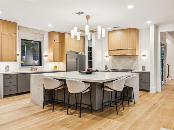 4330  Ridge Road , Dallas Texas 75229