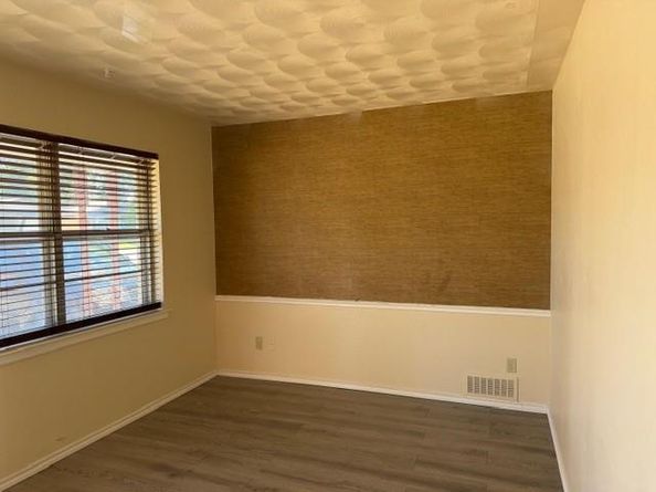 4513  Huntington Drive , Garland Texas 75042