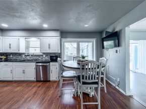 6110  Caracas Drive , Dallas Texas 75232