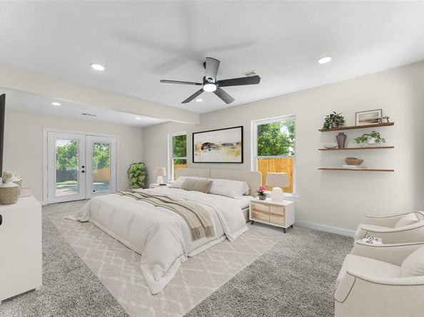 720  BURLESON Street , Grand Prairie Texas 75050