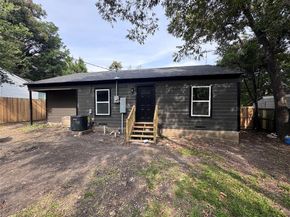 1410  Tanglewood Lane , Garland Texas 75042