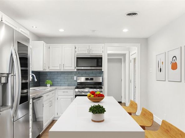 10005  Newcombe Drive , Dallas Texas 75228