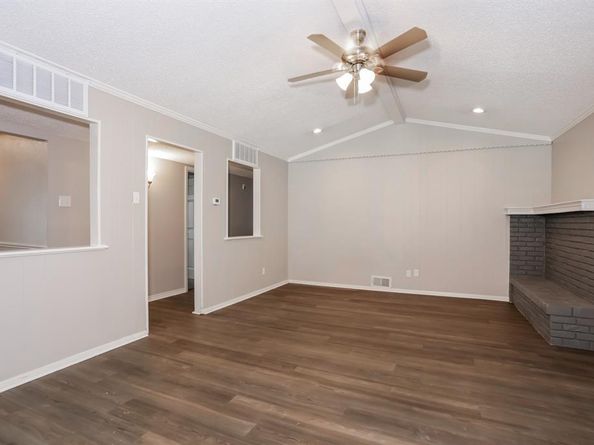 7011  Pickrell Drive , Dallas Texas 75227