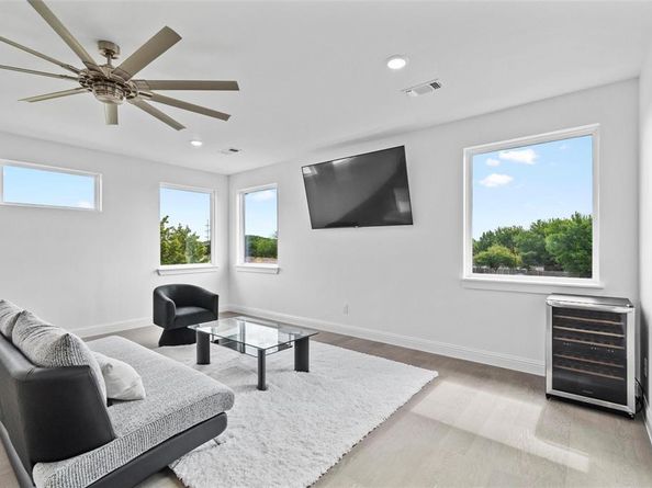 3620  Quail Lane , Arlington Texas 76016
