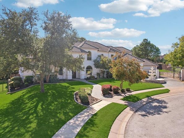 1403  Lands End Court , Southlake Texas 76092