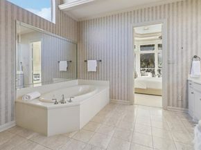1403  Lands End Court , Southlake Texas 76092