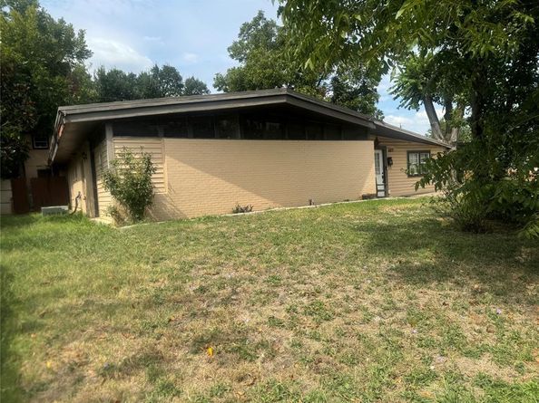 1627  Priscilla Lane , Irving Texas 75061