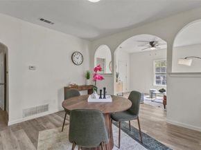3521  Avenue H  , Fort Worth Texas 76105