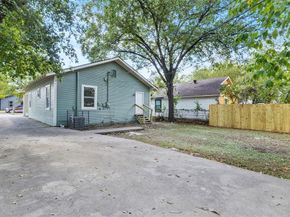 3521  Avenue H  , Fort Worth Texas 76105