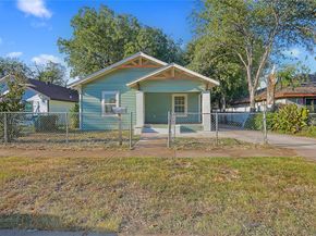 3521  Avenue H  , Fort Worth Texas 76105