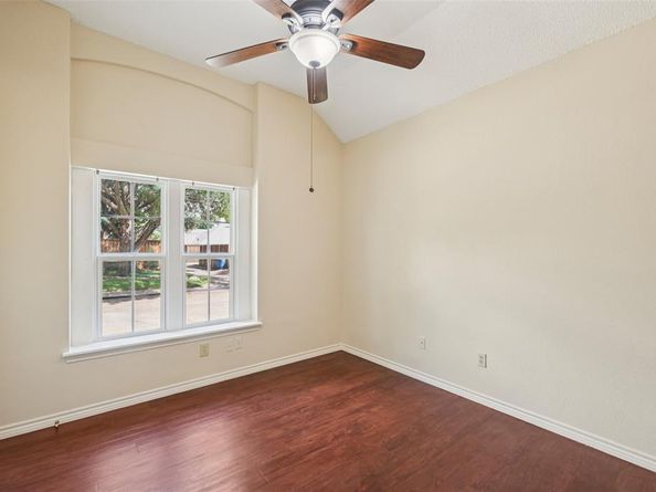 4236  Winding Way Court , Dallas Texas 75287