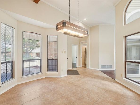 4236  Winding Way Court , Dallas Texas 75287