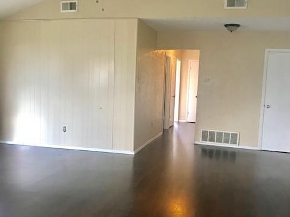 1322  Oakbrook Street , Lancaster Texas 75134