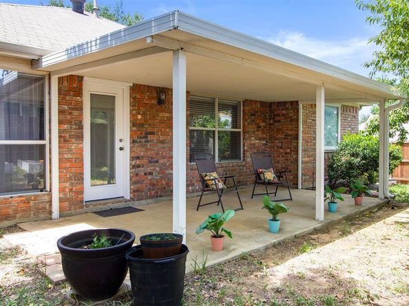 2073  Rushmore Court , Lewisville Texas 75067