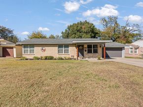 4816  Lowell Lane , Fort Worth Texas 76133