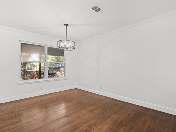 4816  Lowell Lane , Fort Worth Texas 76133