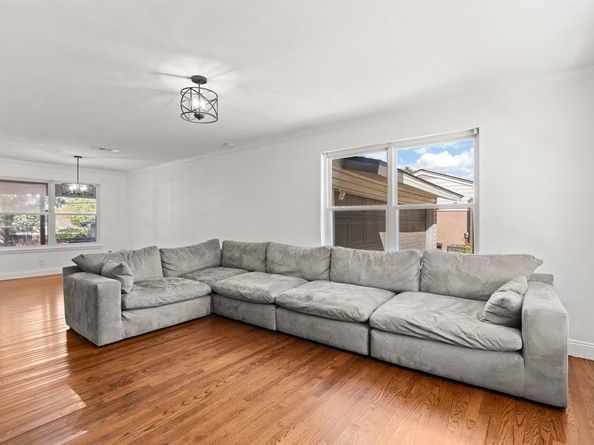 4816  Lowell Lane , Fort Worth Texas 76133