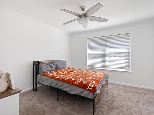 4816  Lowell Lane , Fort Worth Texas 76133