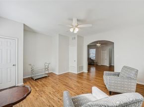 2110  Washington Avenue , Fort Worth Texas 76110