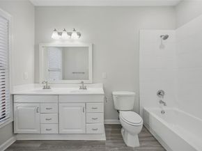 2110  Washington Avenue , Fort Worth Texas 76110