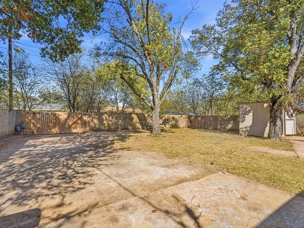 3503  Silverhill Drive , Dallas Texas 75241