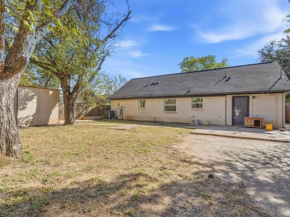 3503  Silverhill Drive , Dallas Texas 75241