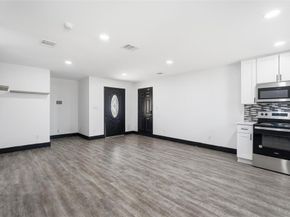 3503  Silverhill Drive , Dallas Texas 75241