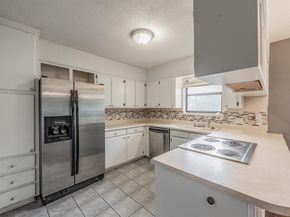 245  Gordon Drive , Azle Texas 76020