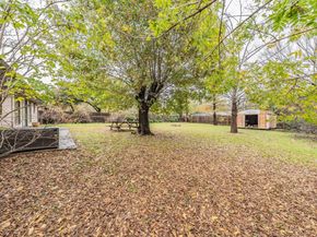 245  Gordon Drive , Azle Texas 76020