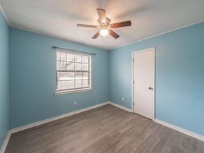 245  Gordon Drive , Azle Texas 76020