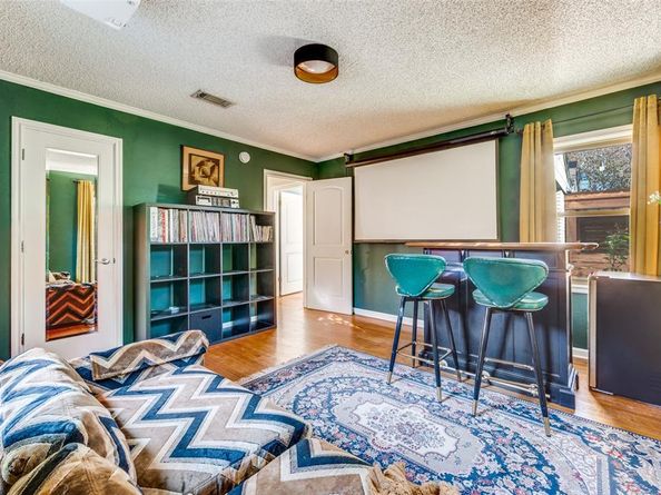 6214  Fairway Avenue , Dallas Texas 75227