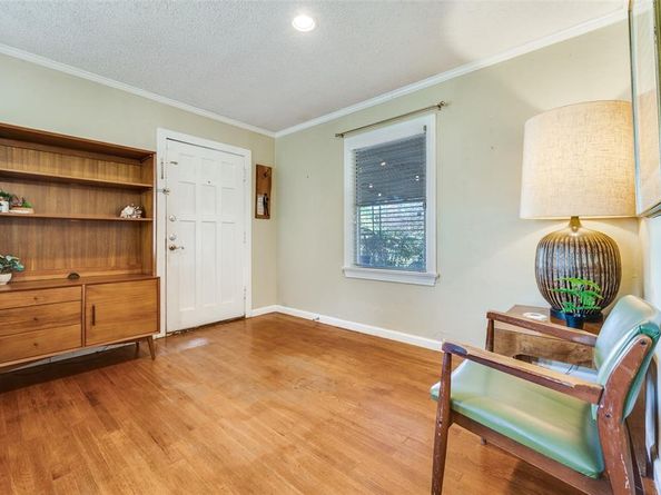 6214  Fairway Avenue , Dallas Texas 75227