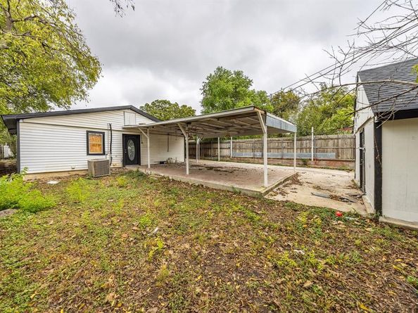 2719  25th Street , Fort Worth Texas 76106