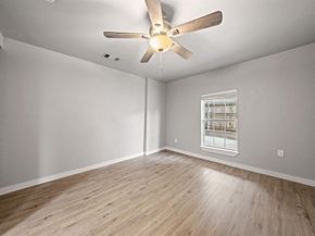 2719  25th Street , Fort Worth Texas 76106