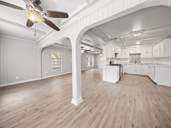 2719  25th Street , Fort Worth Texas 76106