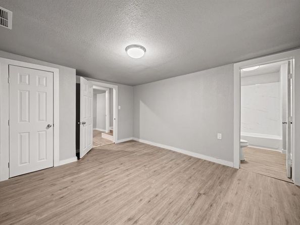 2719  25th Street , Fort Worth Texas 76106