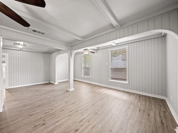 2719  25th Street , Fort Worth Texas 76106