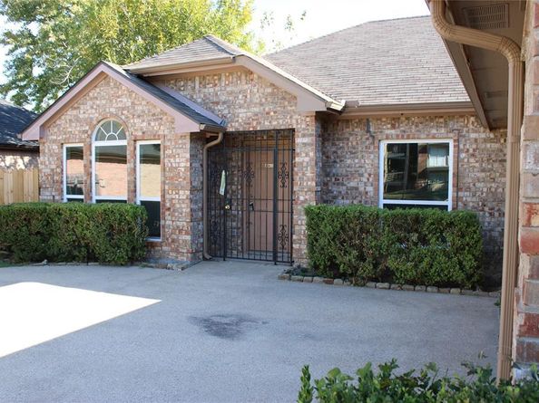 4653  Saint Francis Avenue , Dallas Texas 75227