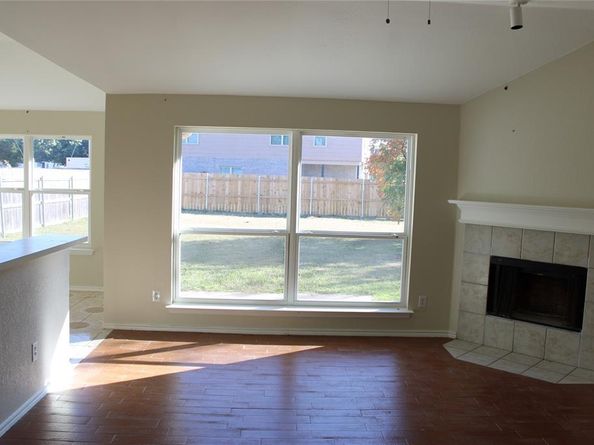 4653  Saint Francis Avenue , Dallas Texas 75227