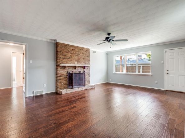 10430  Vistadale Drive , Dallas Texas 75238