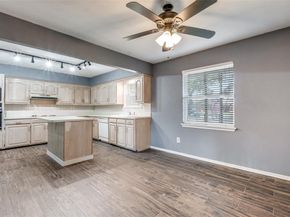 10430  Vistadale Drive , Dallas Texas 75238