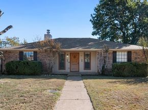 505  Meadow Ridge  , Cedar Hill Texas 75104