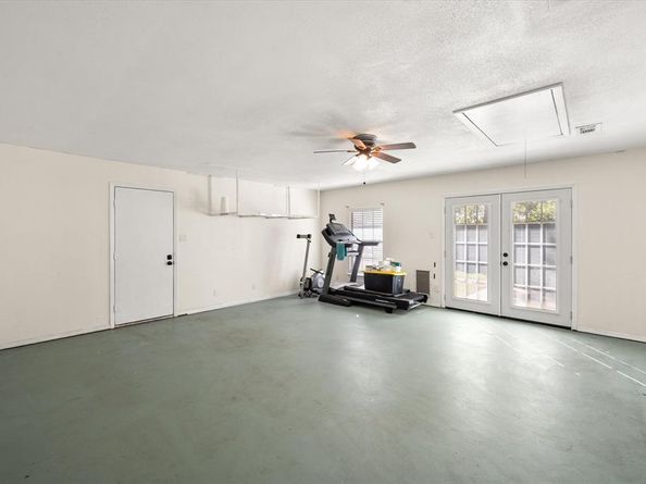 505  Meadow Ridge  , Cedar Hill Texas 75104