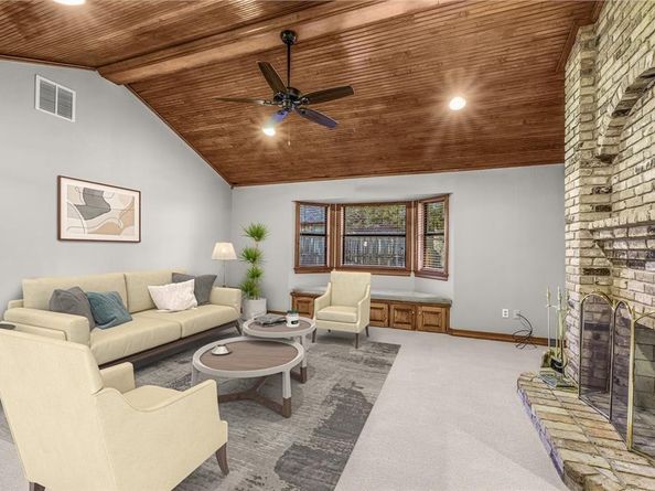 2309  Wimbledon Drive , Arlington Texas 76017