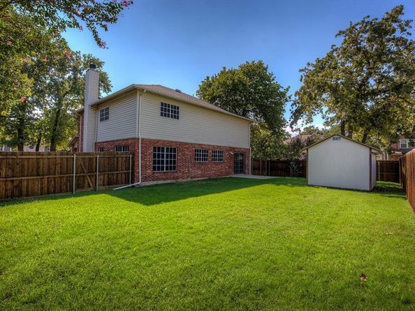 2006  Crystal Springs Drive , Corinth Texas 76210