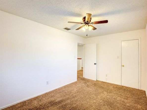 2006  Crystal Springs Drive , Corinth Texas 76210