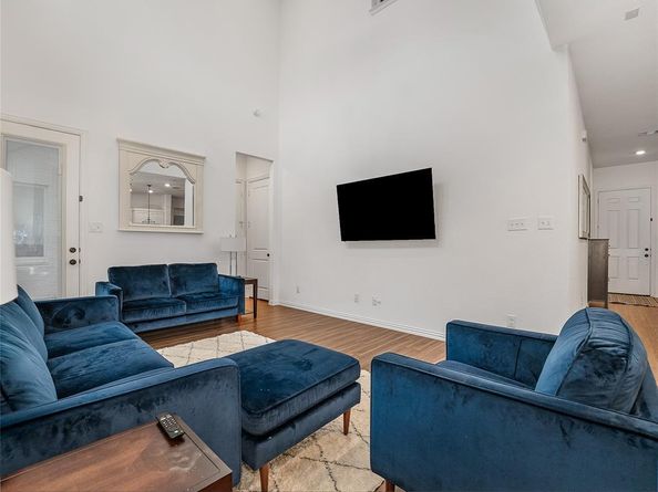 223  Woodson Street , Irving Texas 75063