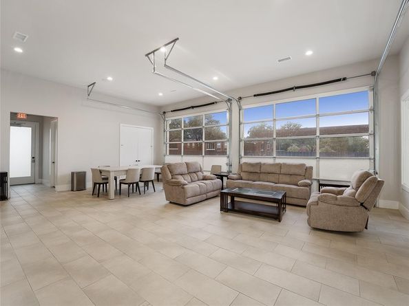 223  Woodson Street , Irving Texas 75063