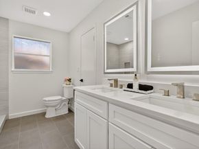 425  Ten Mile Drive , DeSoto Texas 75115