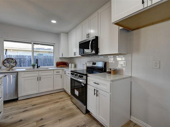 1214  Brownwood Drive , Lewisville Texas 75067